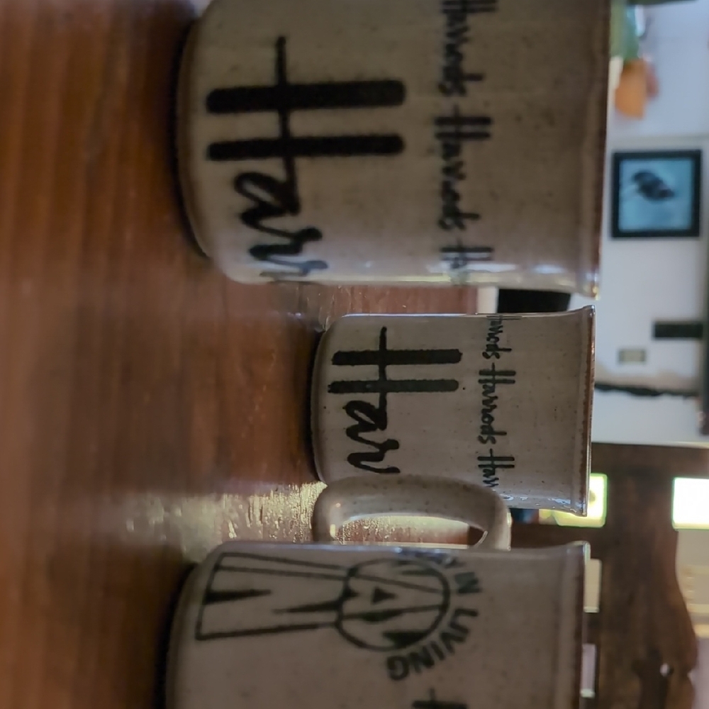 Harrods 'Way In' Vintage Mod Mugs - Picture 6 of 6